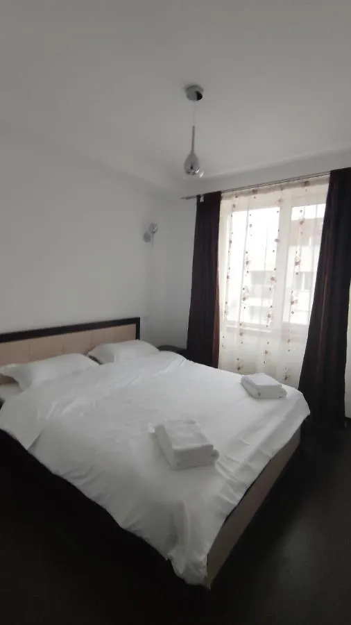 Rose Garden Colentina Apartment Bucharest