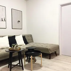  Apartament Perfect Home: Cozy 2br & Balcony